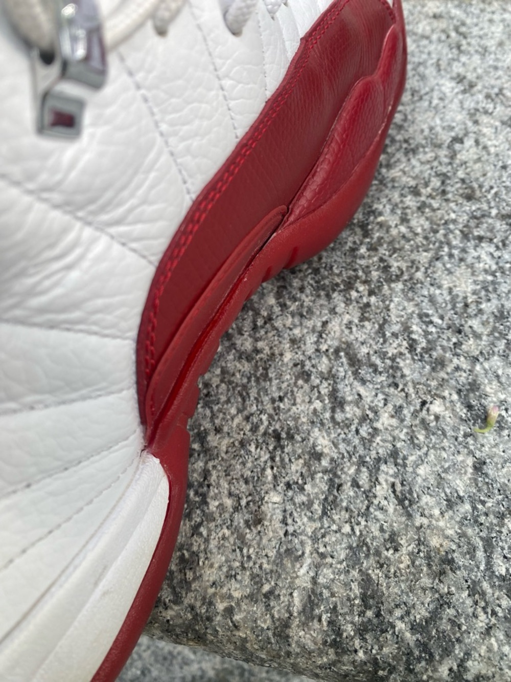 Air Jordan 12 Cherry White Red 130690-110 Size 10 OG Retro - Picture 9 of 12